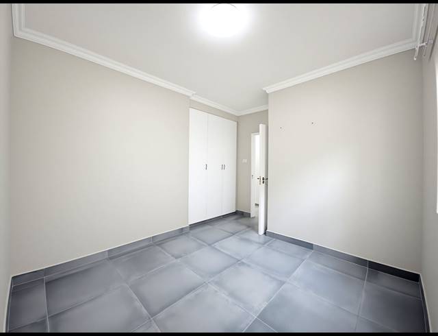 3 BEDROOM APARTMENT FOR SALE IN SHAKAS ROCK
